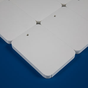 70 x 99 mm Swing Tags MAX STRENGTH, 9 per sheet, WHITE